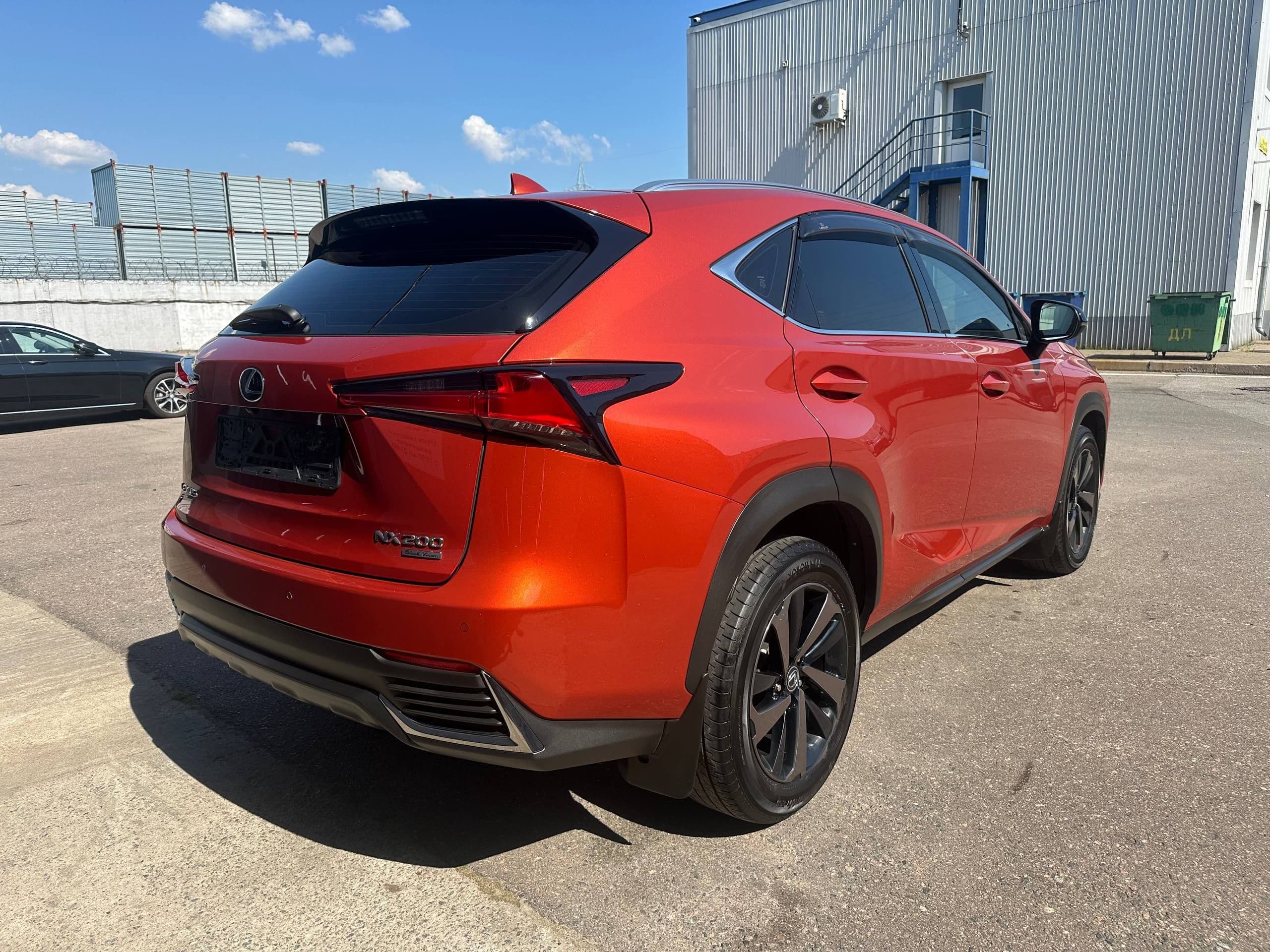 Lexus NX200